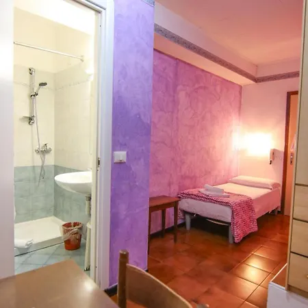 Luina Otel 2*