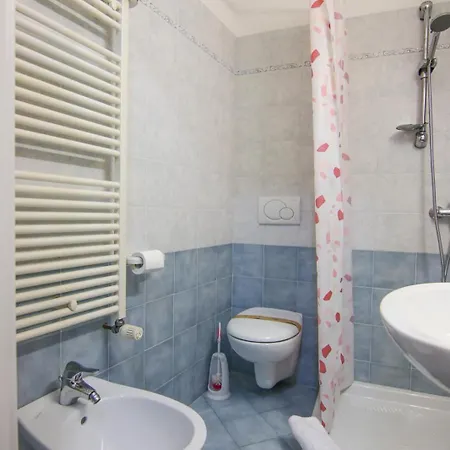 Luina Otel 2*