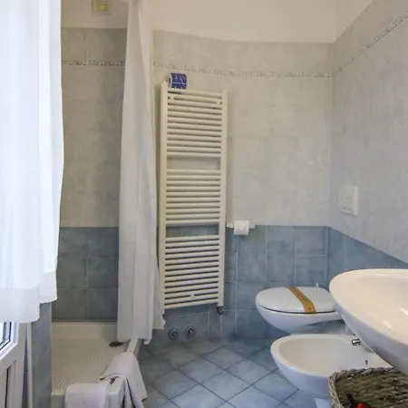Otel Luina 2*