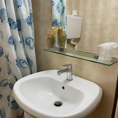 Hotel Luina 2*