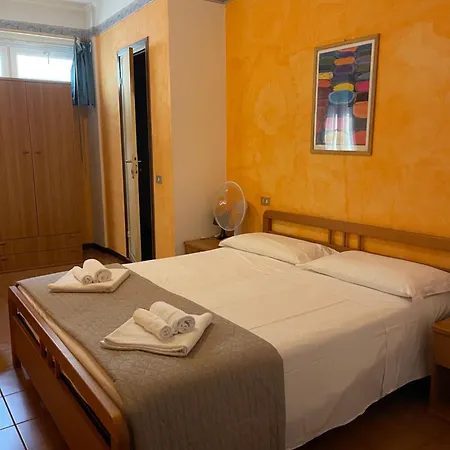 Luina Hotel 2*