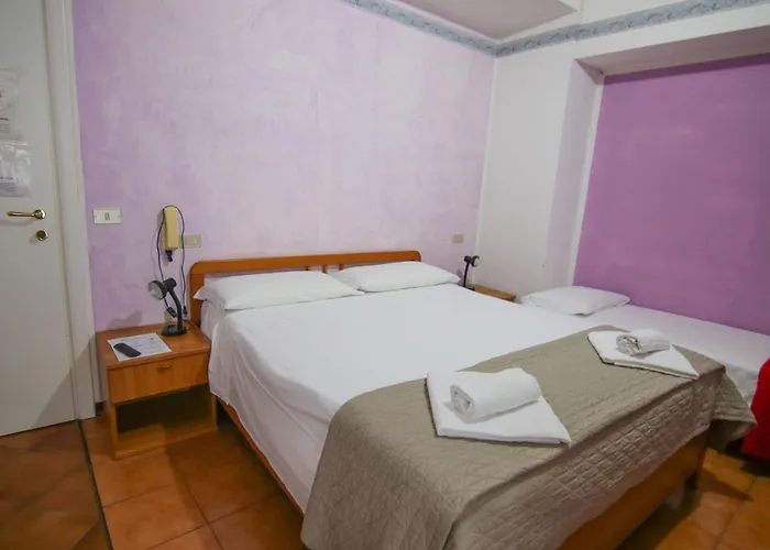 מלון Luina סטרסה